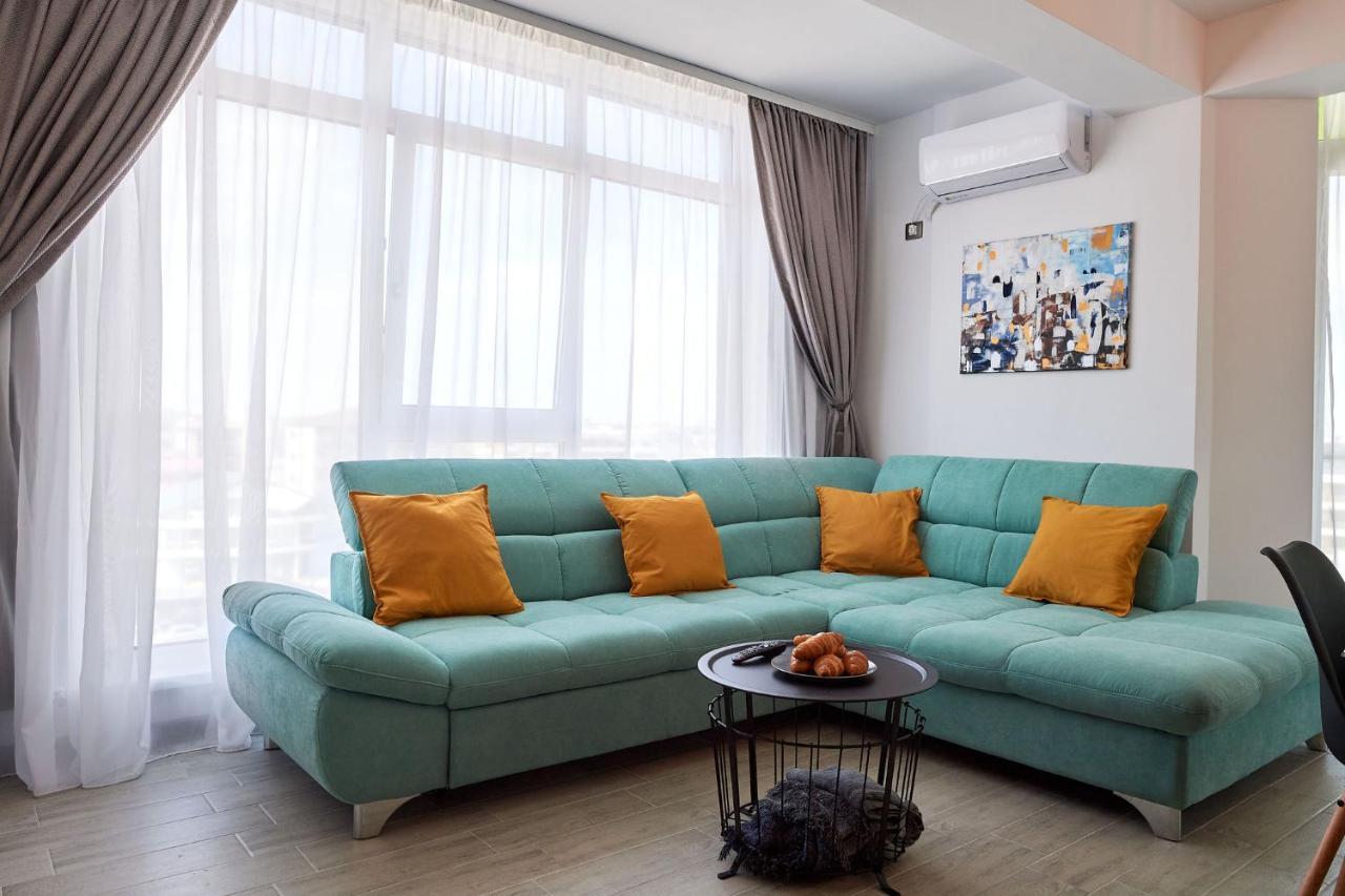 Black Sea Estate Apartment Spa N Pool Beach Resort Navodari Ngoại thất bức ảnh
